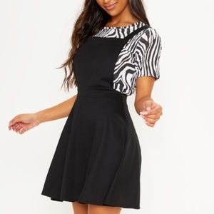 🌸 Black cross-back pinafore dress